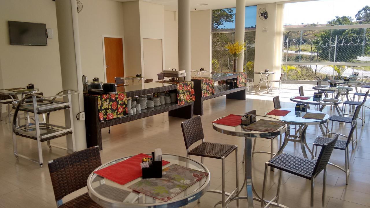 Hotel 494 Oliveira-Mg Kültér fotó
